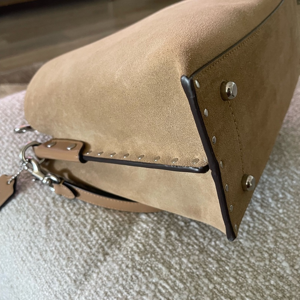 Coach Willow Shoulder Bag - Picture 6 of 12